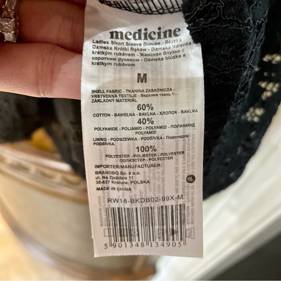 Medicine Beautiful Lace Top with Back Zipper - Picture 7 of 10